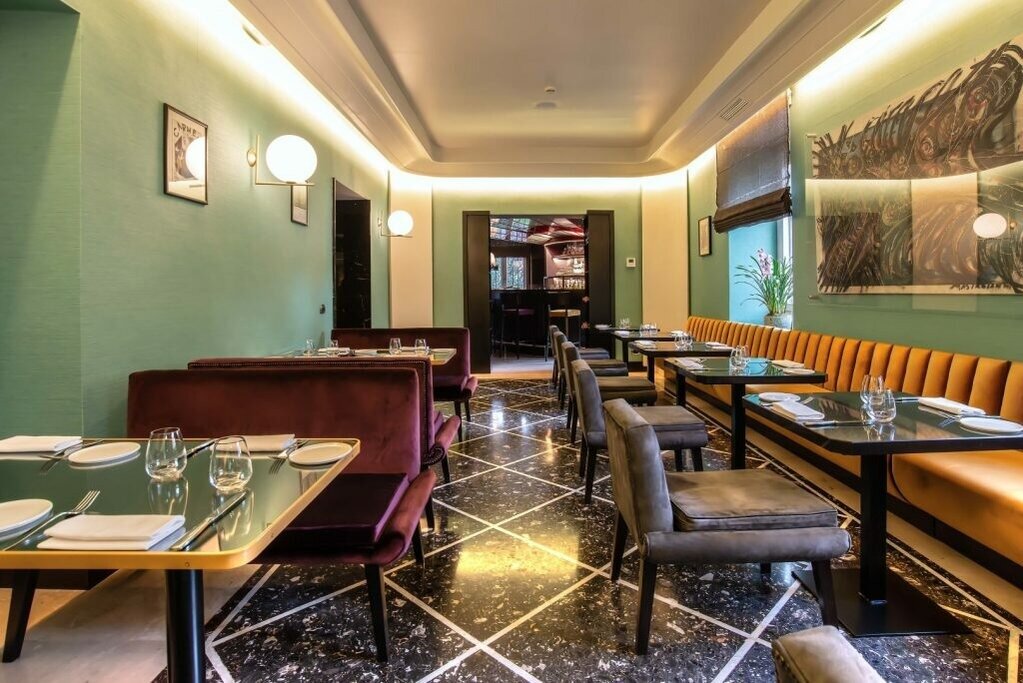 Hotel4