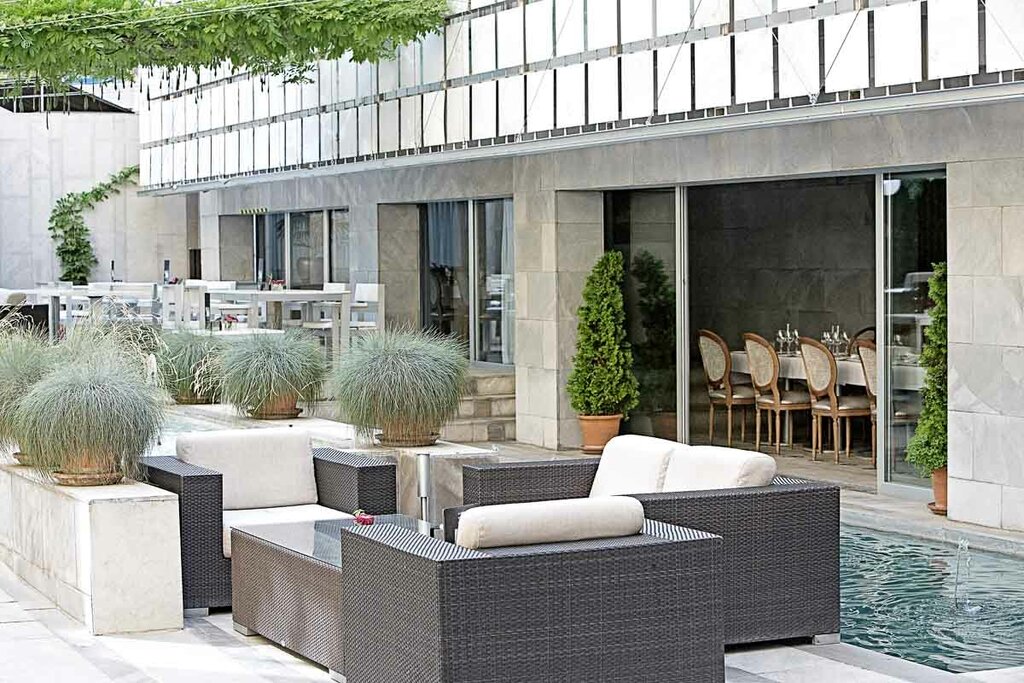 Hotel961