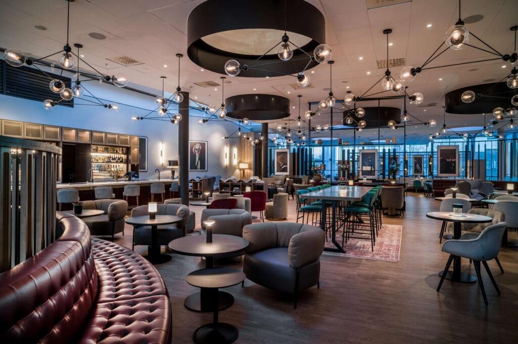 Hotel377