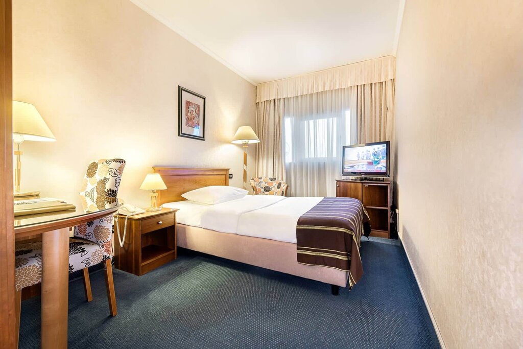 Hotel1336
