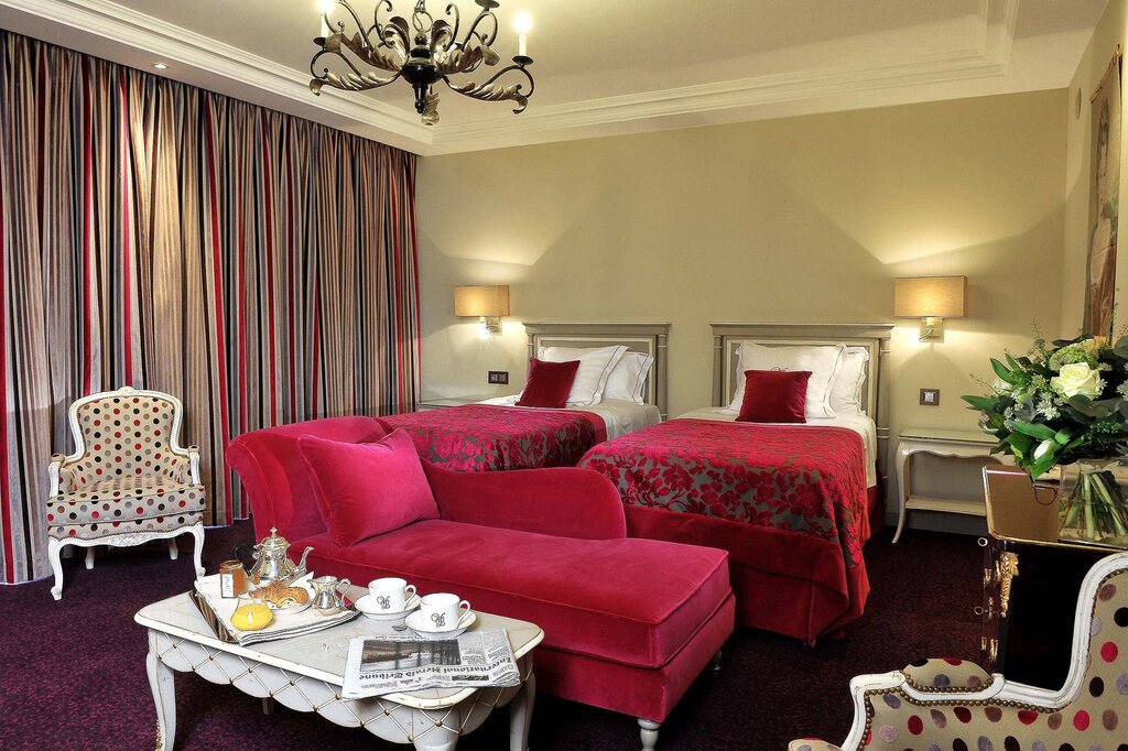 Hotel1272