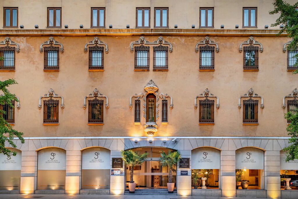 Hotel805
