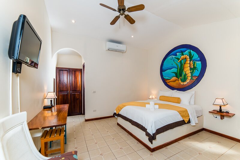 Hotel248