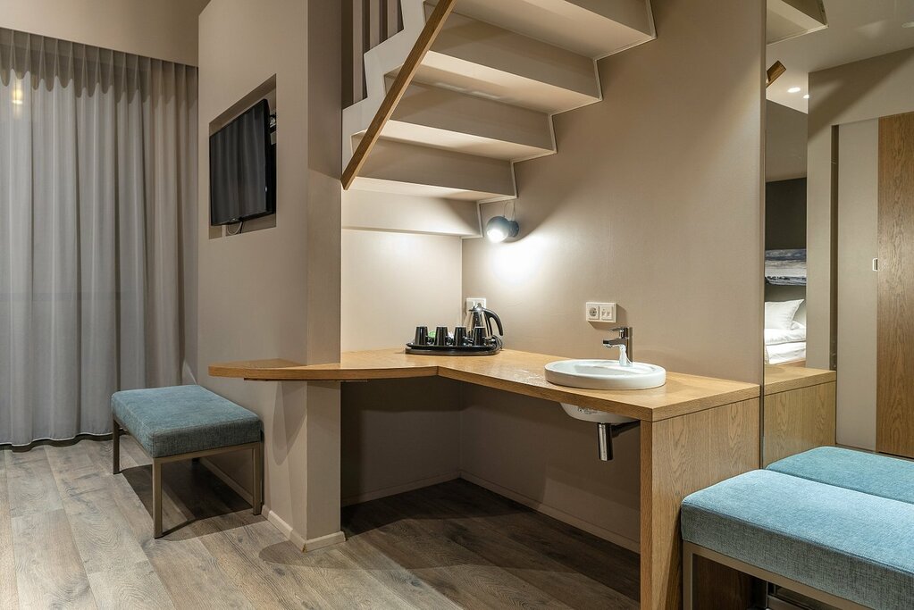 Hotel1195