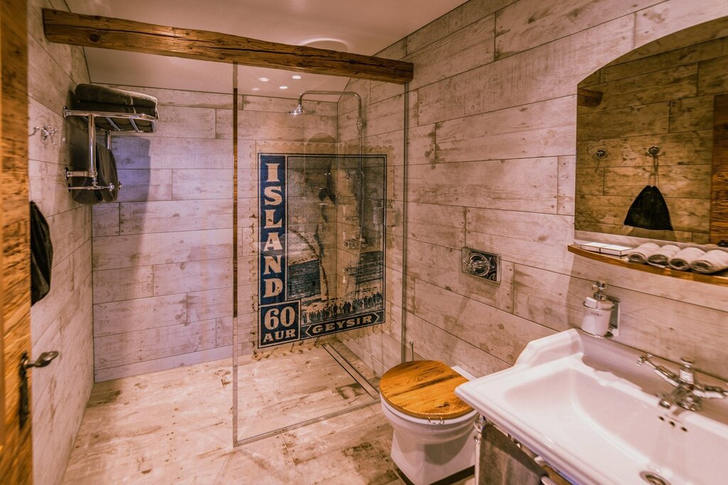 Hotel1244