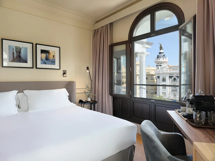 Hotel771
