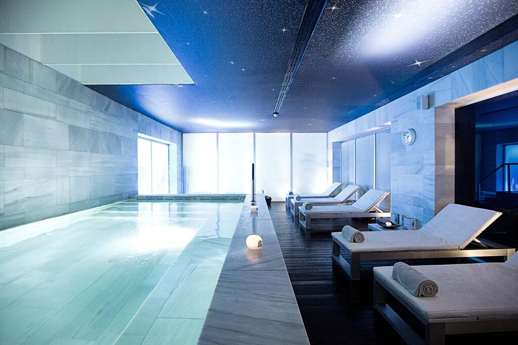 Hotel961