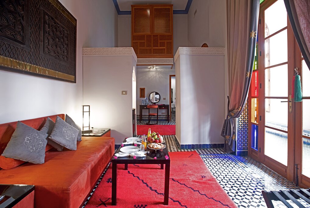 Hotel75