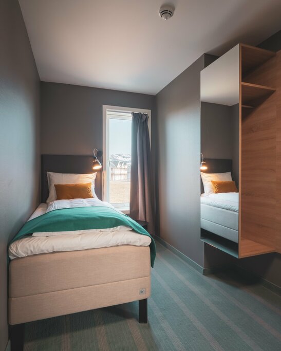 Hotel367