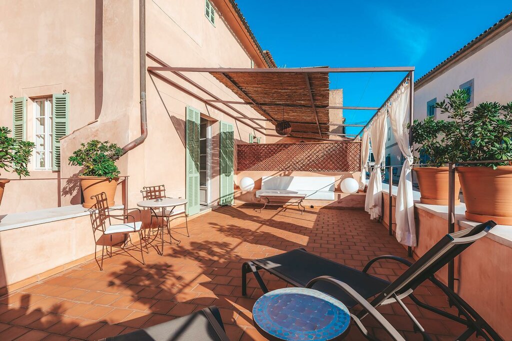 Hotel864