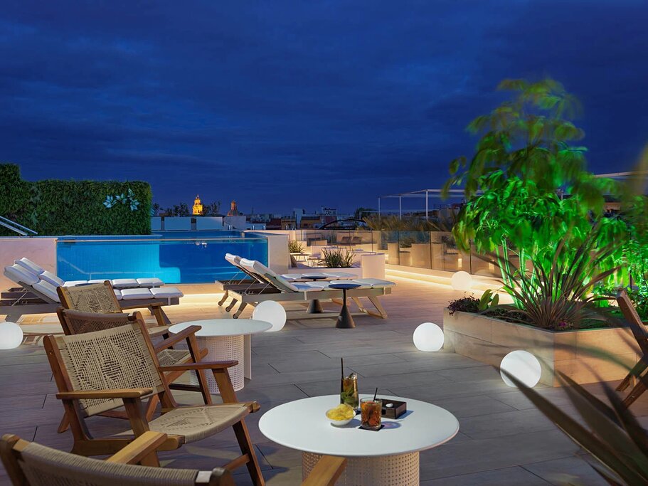 Hotel651