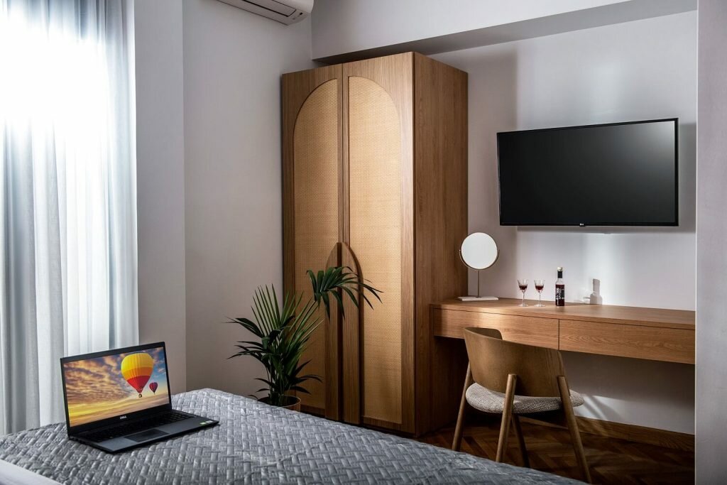 Hotel648