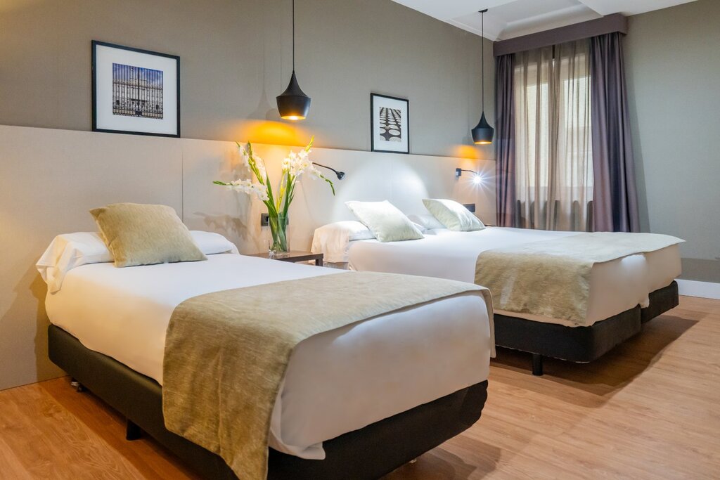 Hotel824