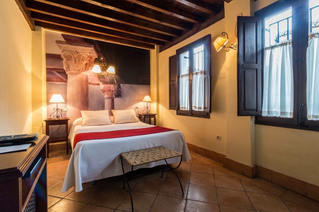 Hotel770