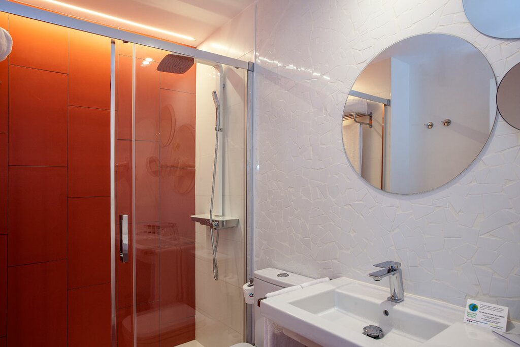 Hotel856