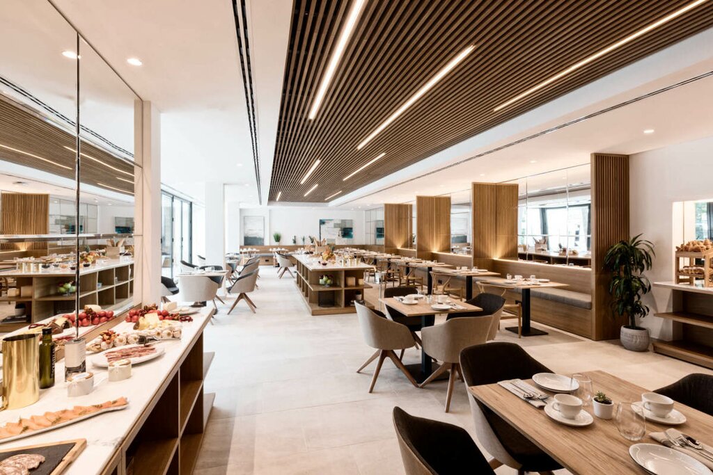 Hotel998