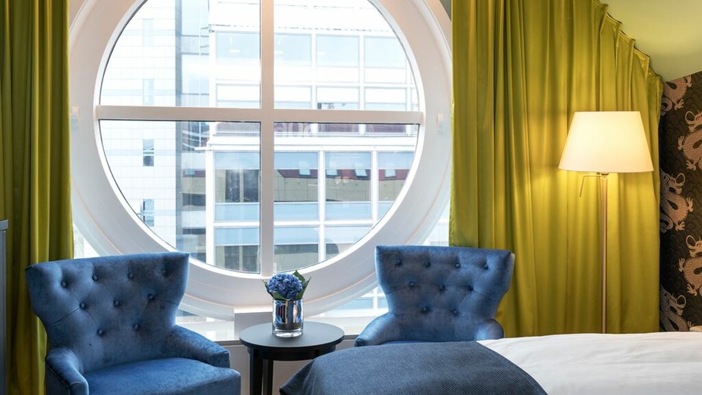 Hotel403