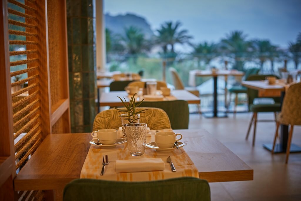 Hotel989