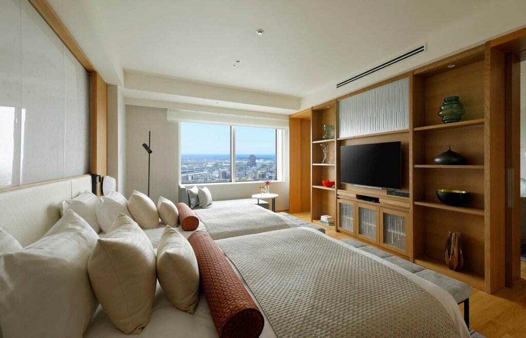 Hotel121