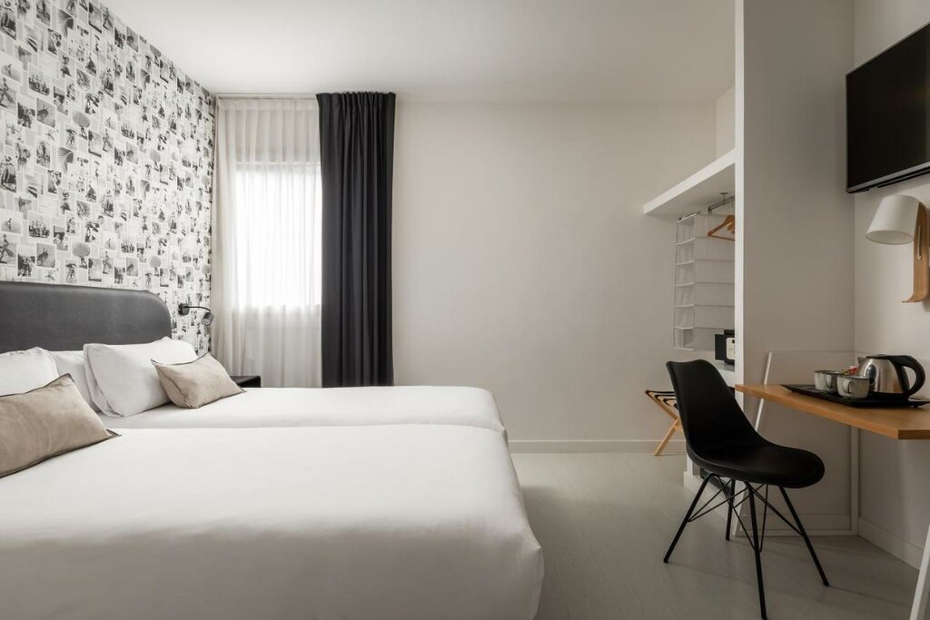 Hotel855