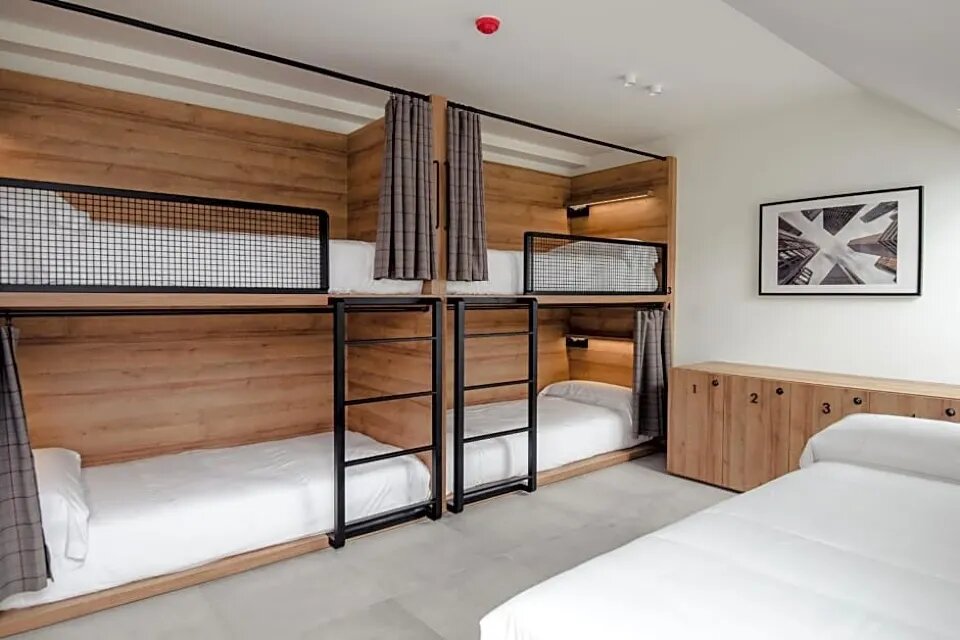 Hotel1111
