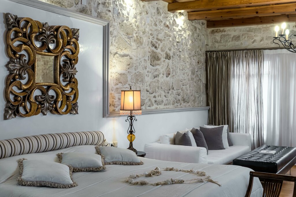 Hotel536