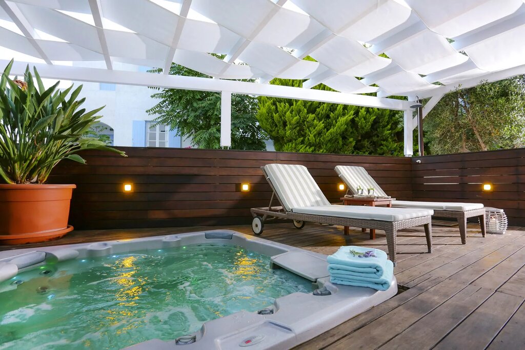 Hotel549