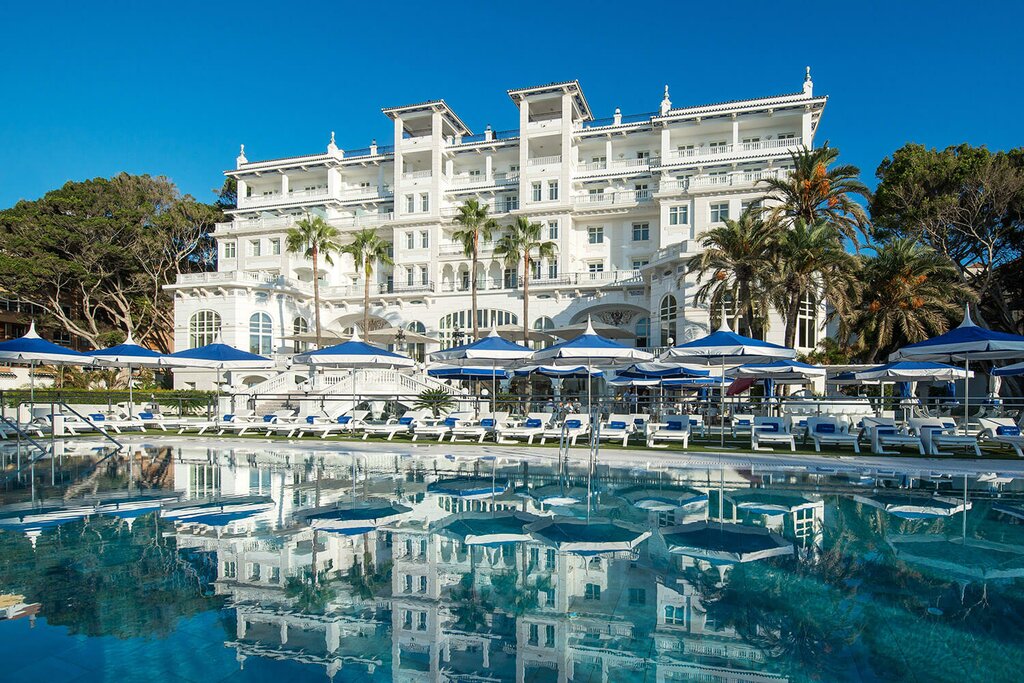 Hotel697