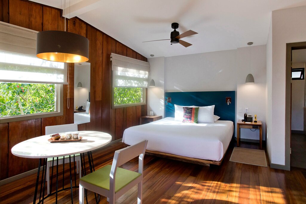 Hotel175