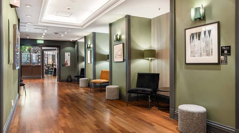 Hotel393