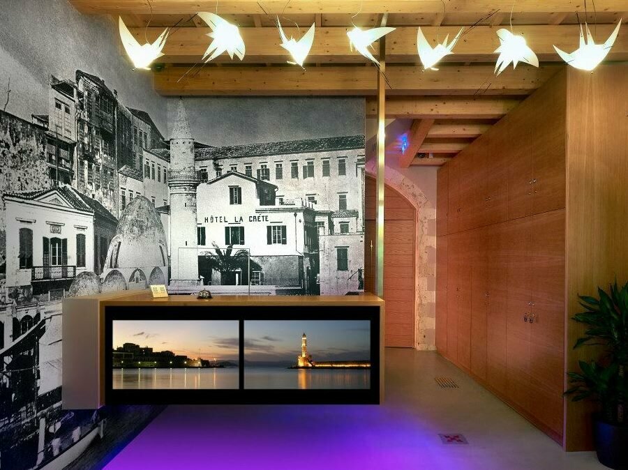Hotel599