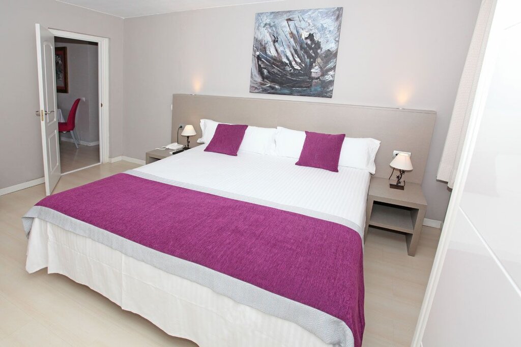 Hotel962