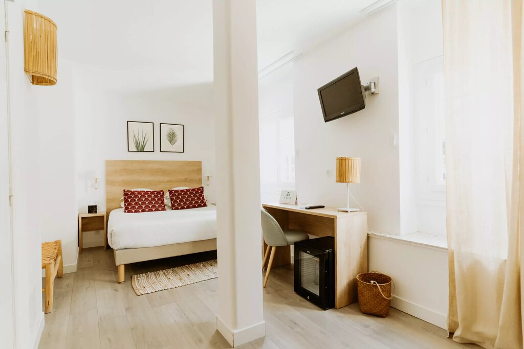Hotel1273