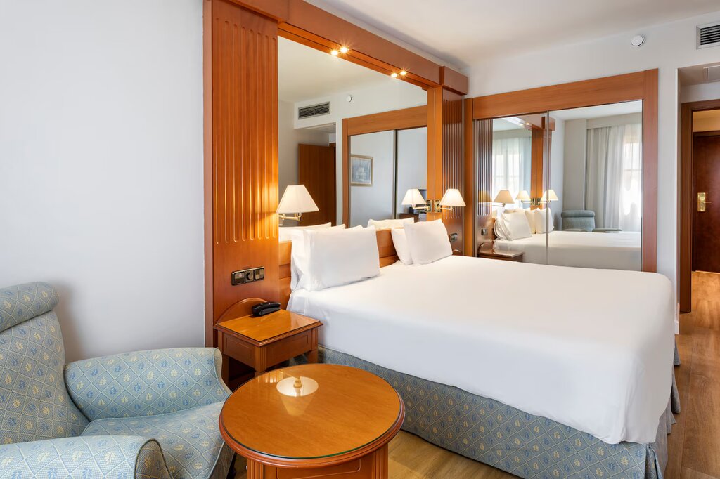 Hotel794