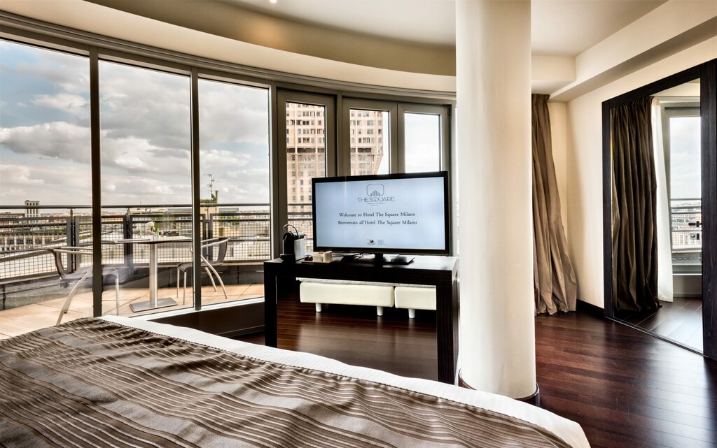 Hotel61