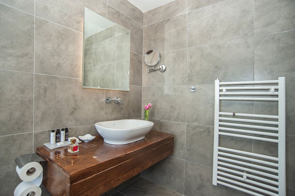 Hotel584