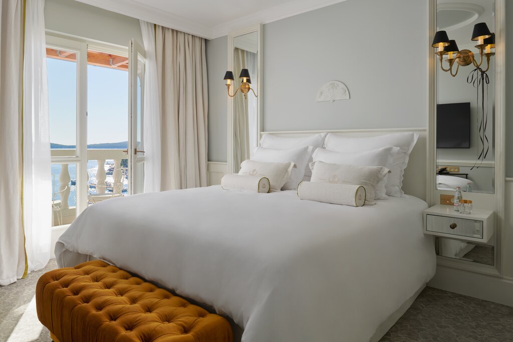 Hotel1351