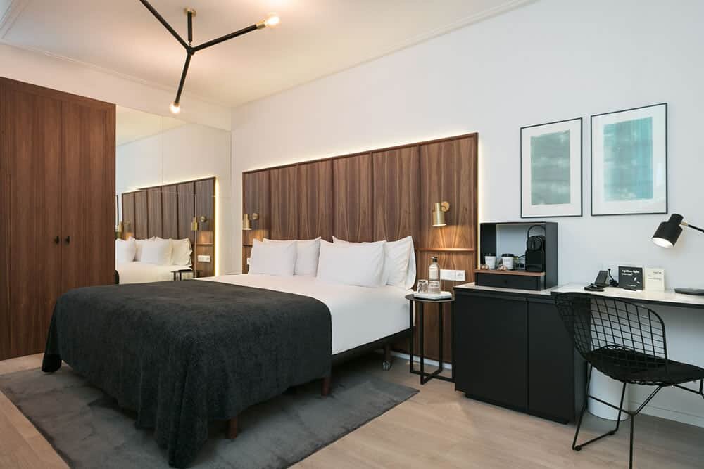 Hotel965