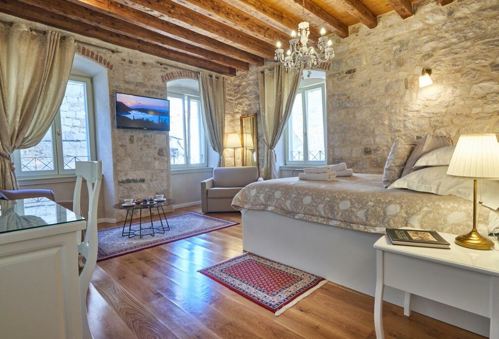 Hotel1368