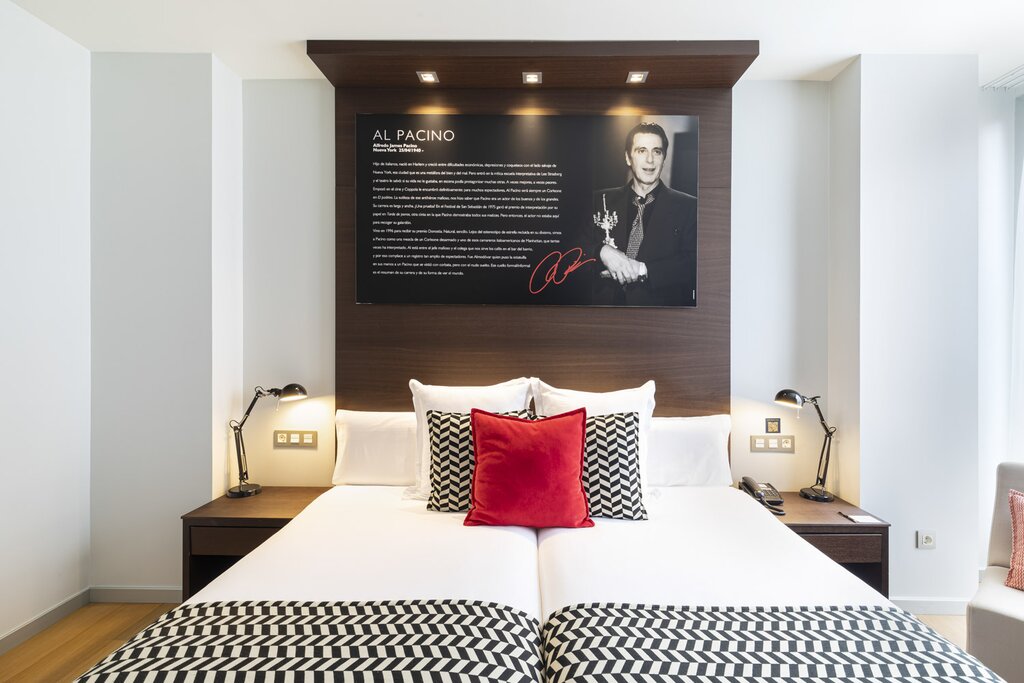Hotel701