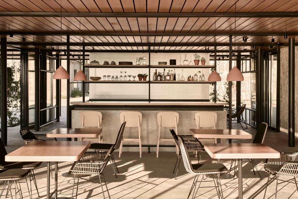 Hotel532