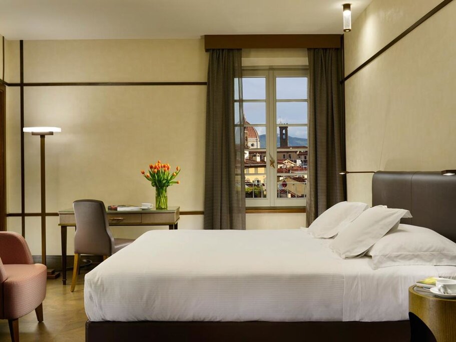 Hotel12