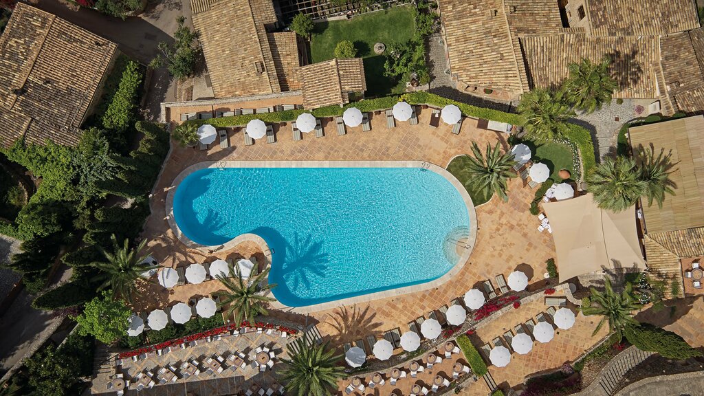 Hotel851