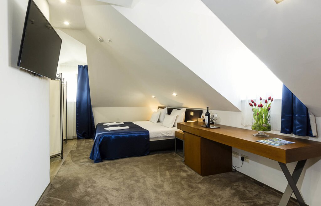 Hotel1348