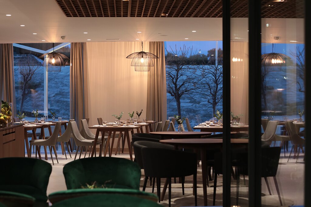 Hotel984