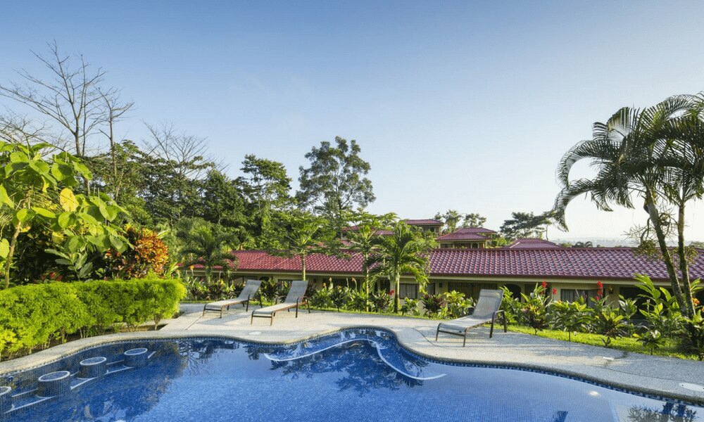Hotel272