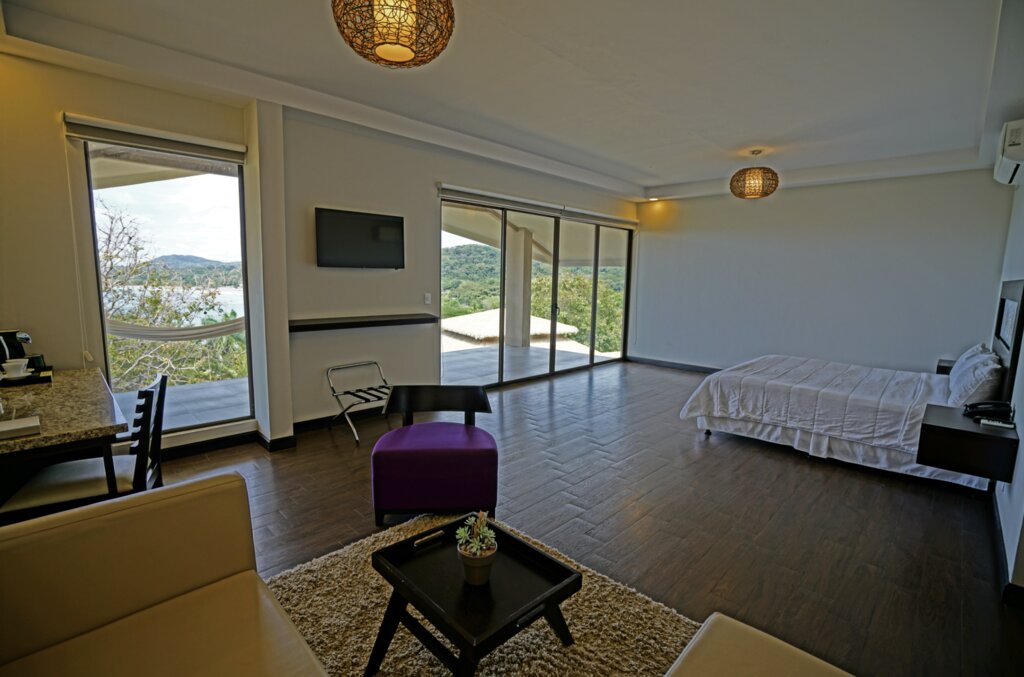 Hotel257