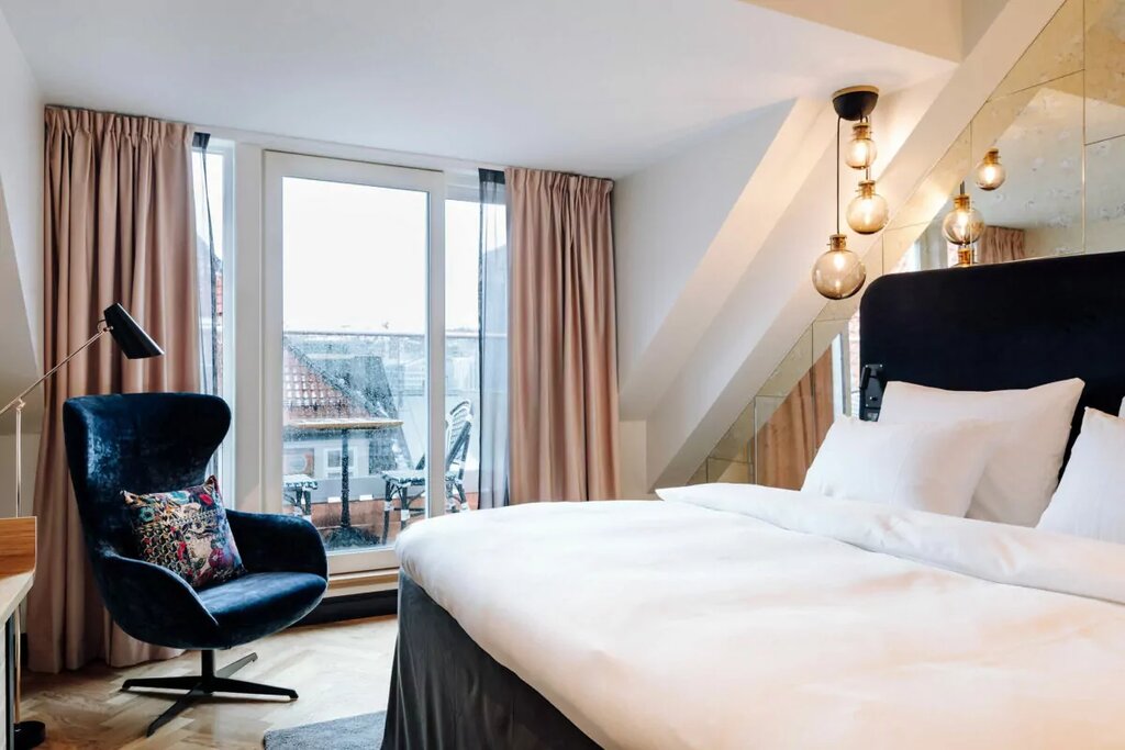 Hotel345