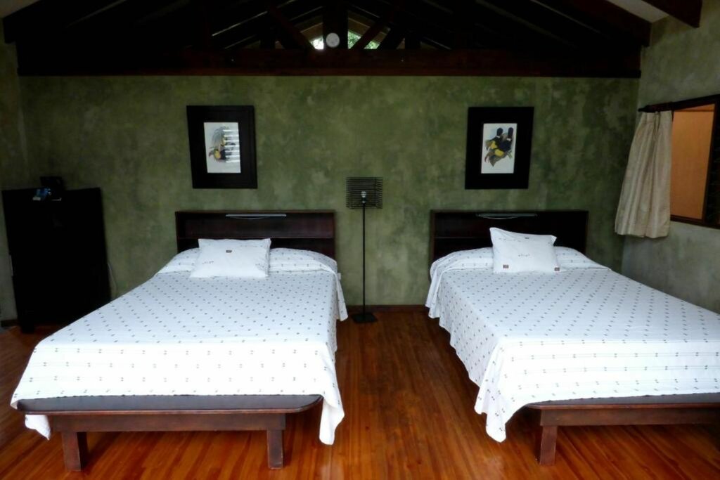 Hotel254