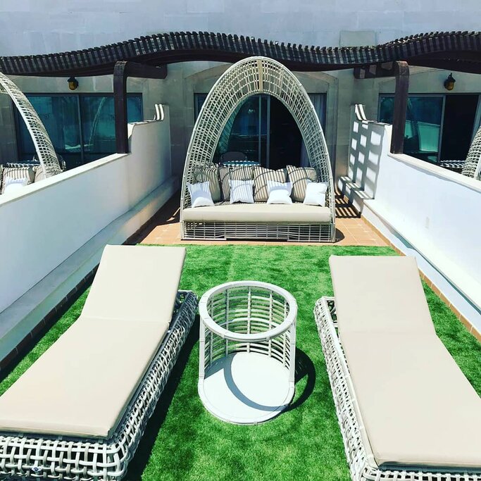 Hotel995
